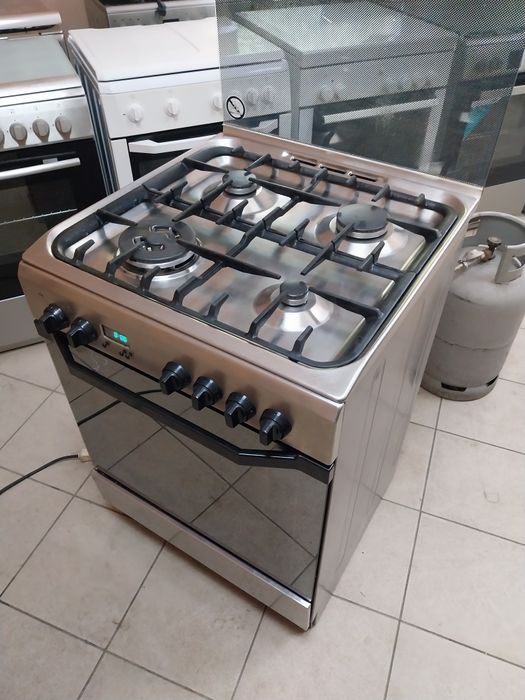 Газова плита Indesit 60см