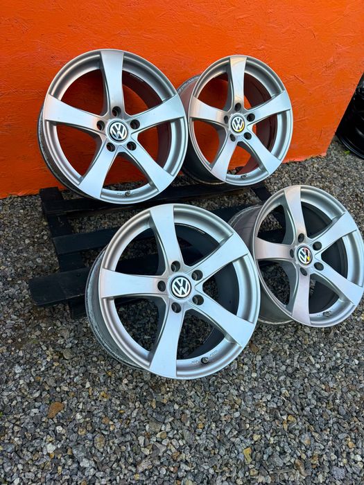 Диски R17 5.120 ET30 транспортер т5 т6 туарег 2.5  амарок  бмв ф30 е90