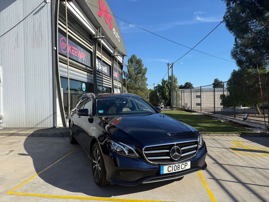 Mercedes-Benz E 300 de Avantgarde