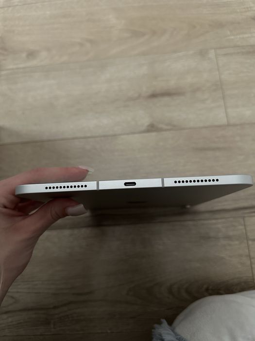 IPad 10 256gb на деталі