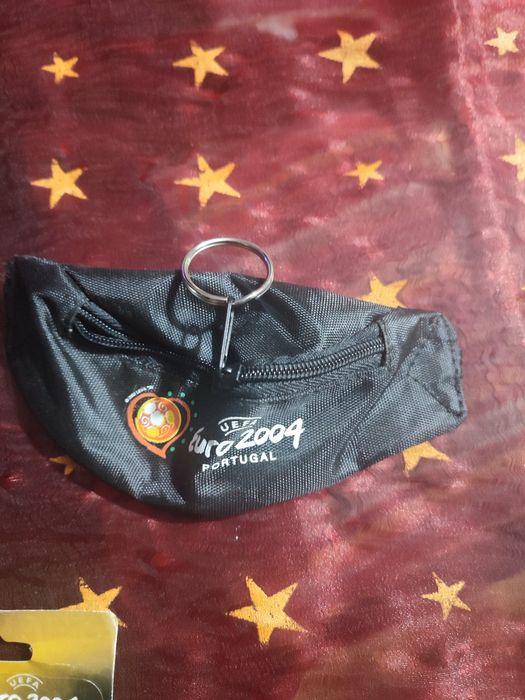 記念グッズ EURO 2004 FANS' GUIDE Euro 2004 - Merchandising Oficial Viseu • OLX.pt