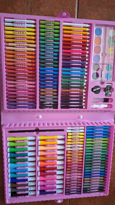 Conjunto de pintura com 168 peças, novo