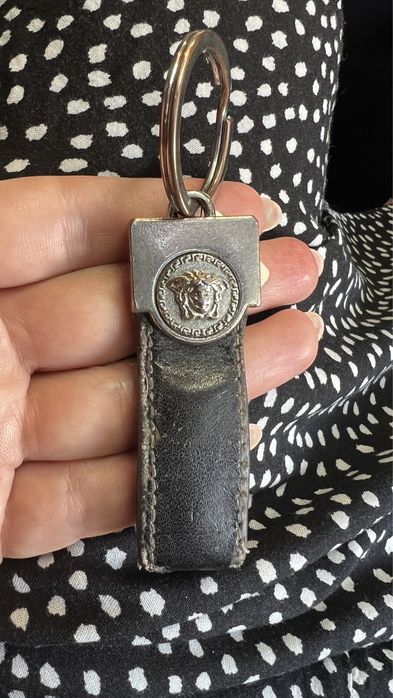 Versace bryloczek do kluczy