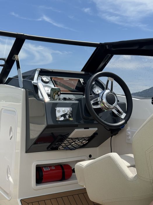 Parker 630 Bowrider