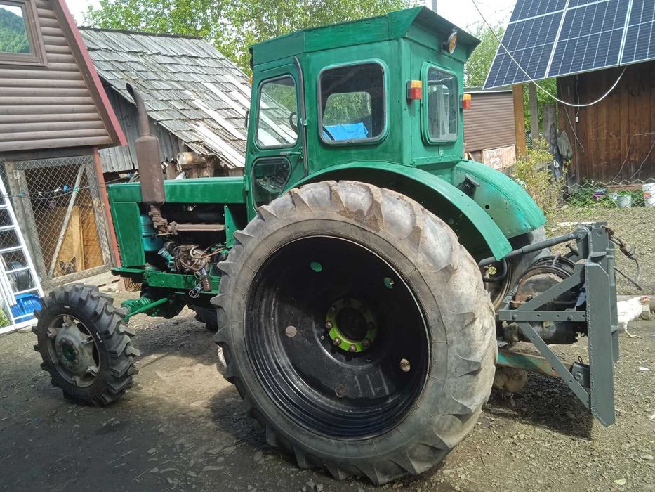 Трактор ЛТЗ Т40 АМ