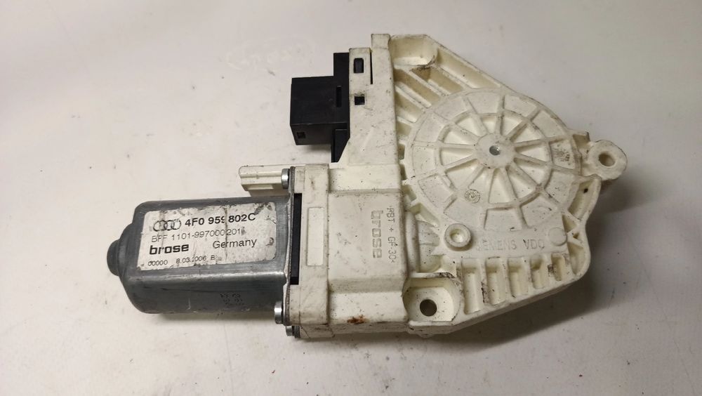 Motor vidro trás direito AUDI A6 Avant (4F5, C6)