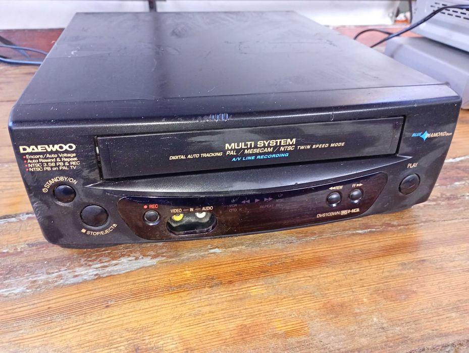 Продам DVD Проигрыватель BBK, в/к проигрыватель Daewoo, Тюнер Openbox