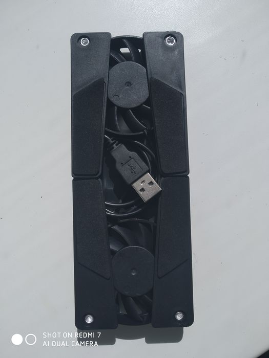 Двойной вентилятор охлаждения для ноутбука. Новый.