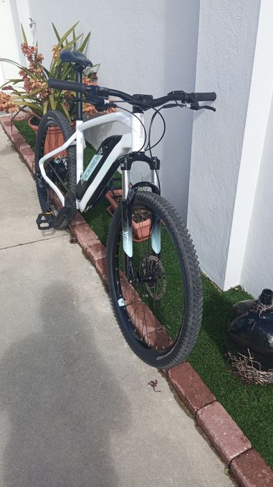 Bicicleta eléctrica ST100