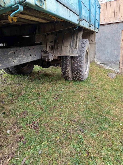 Продам  два газ 52