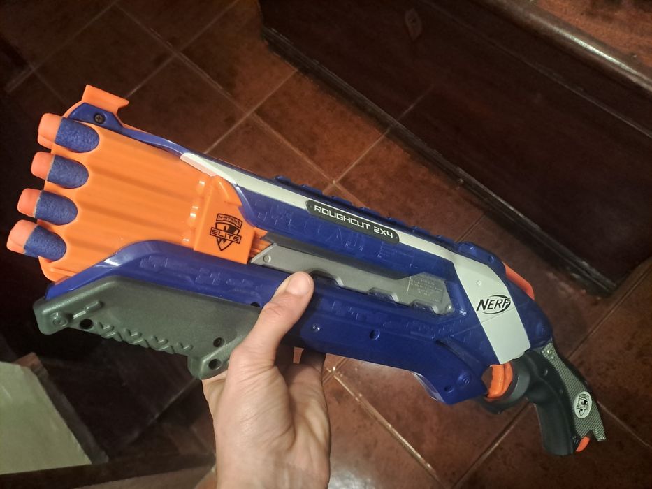 Pistola NERF + 15 Balas