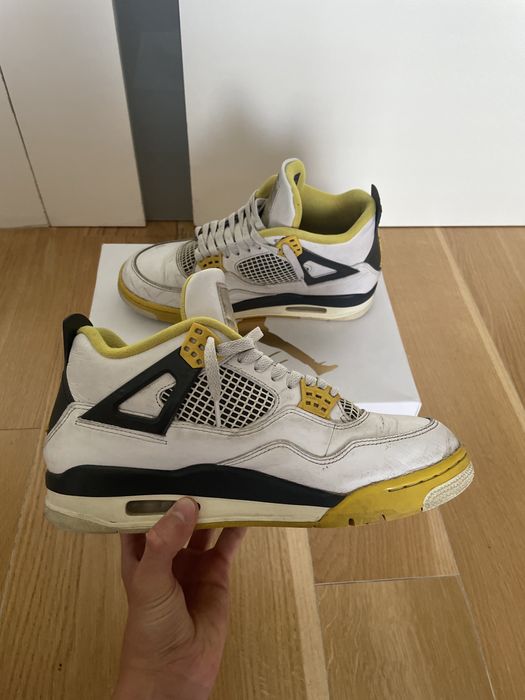 Air Jordan 4 Retro – rozmiar 43