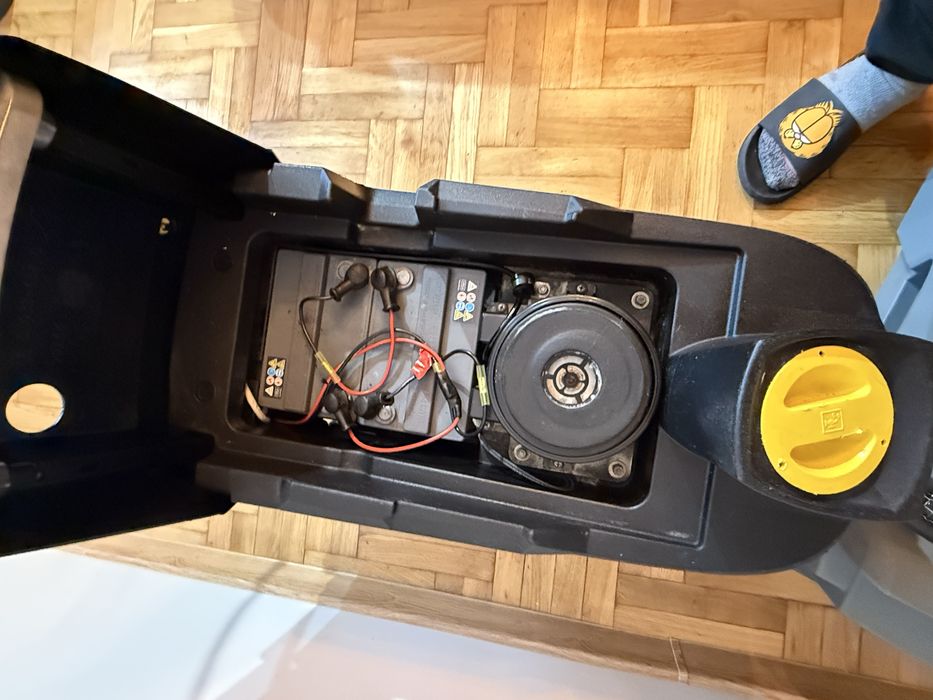 Szorowarka Karcher BD 40/12C nowa szczotka