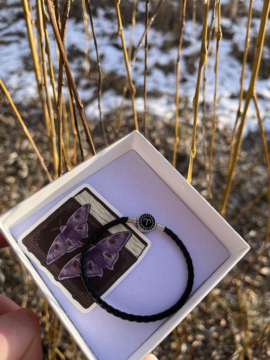 Браслет жіночий справжня шіра із знаком зодіаку.