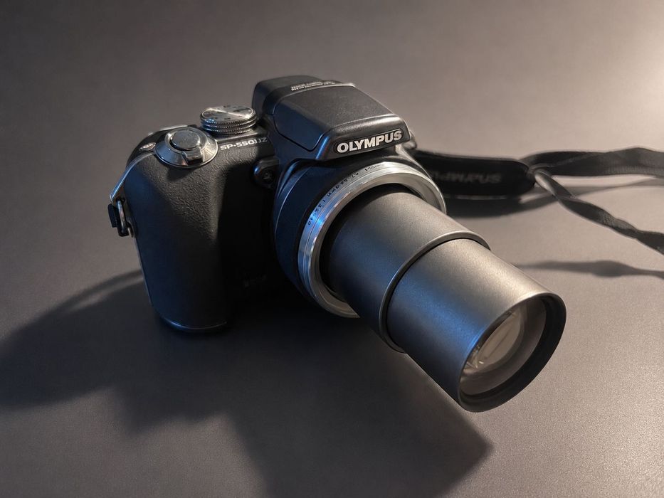 Olympus SP-550UZ 18x Zoom sony Ультразум nikon Стабилизация canon CCD
