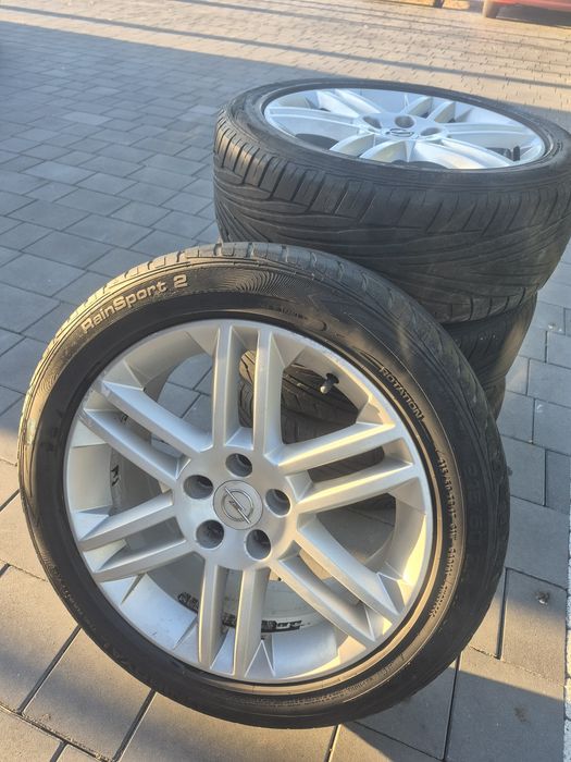 Sprzedam koła 5x110 17 felgi 215 50 17 uniroyal  opel saab