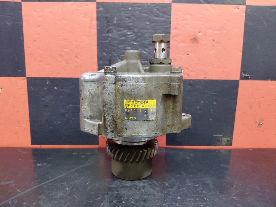 Depressor dos travões / bomba de vácuo TOYOTA Dyna Chassis (KD_, LY_,