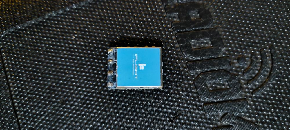 2 recetores elrs 868mhz , 500mw iflight , betafpv