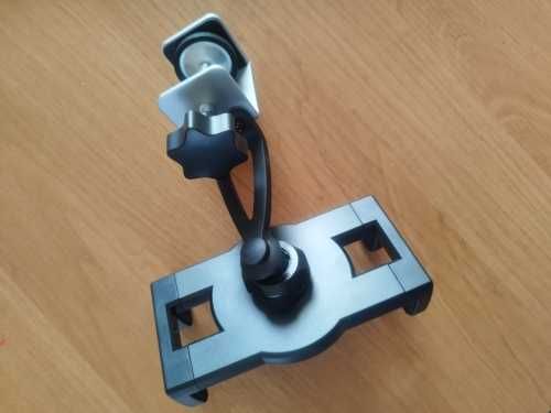 Suporte para telefone ou tablet , para fixação em prateleiras, etc