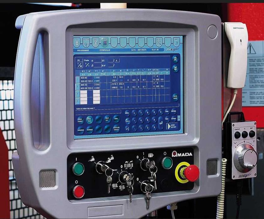 Szkolenia operatorów pras krawędziowych cnc