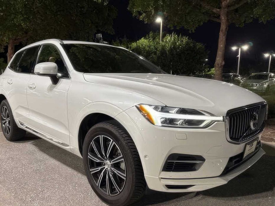 Volvo XC60      2020