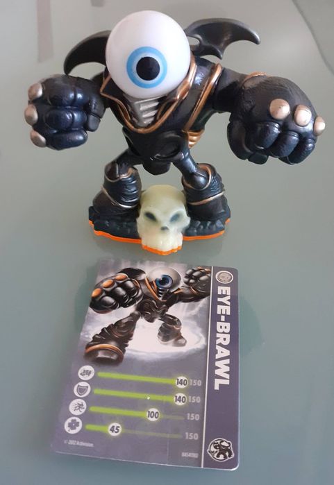 Figuras Skylanders Giants e Trap Team