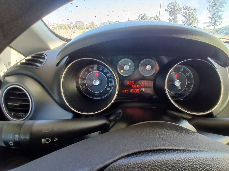 Vendo Fiat Punto 2011 apenas 122.000kms