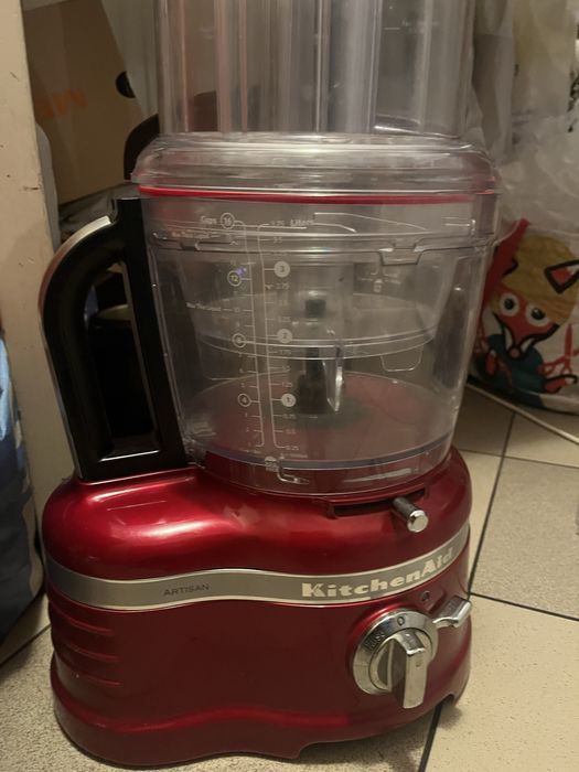 Robot kuchenny KitchenAid Artisan czerwony