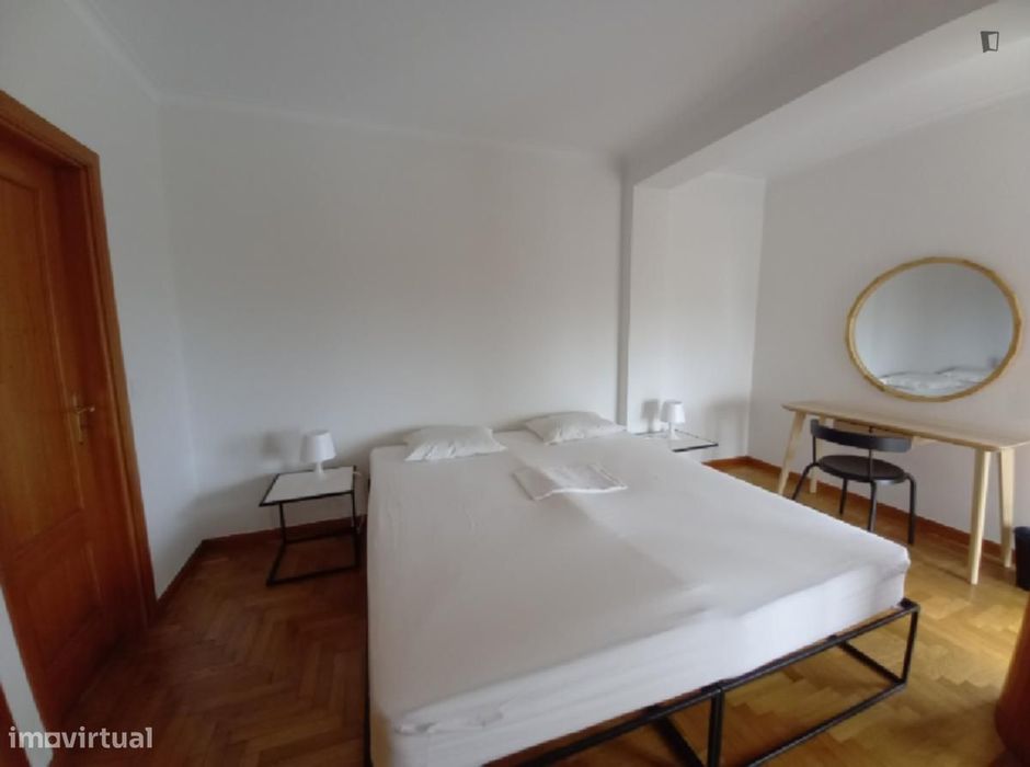 Quarto - localizado em Viana do castelo