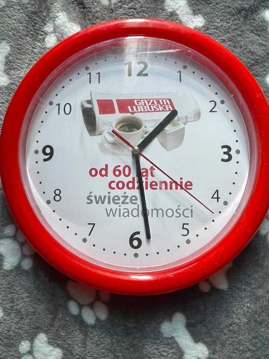 Zegar ścienny - gazeta lubuska - czerwony i biały