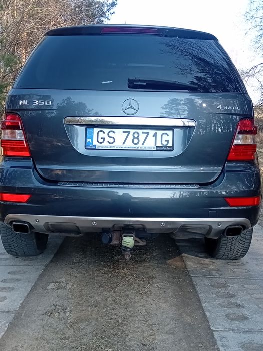 Mercedes 350 ML  benzyna 2011r.