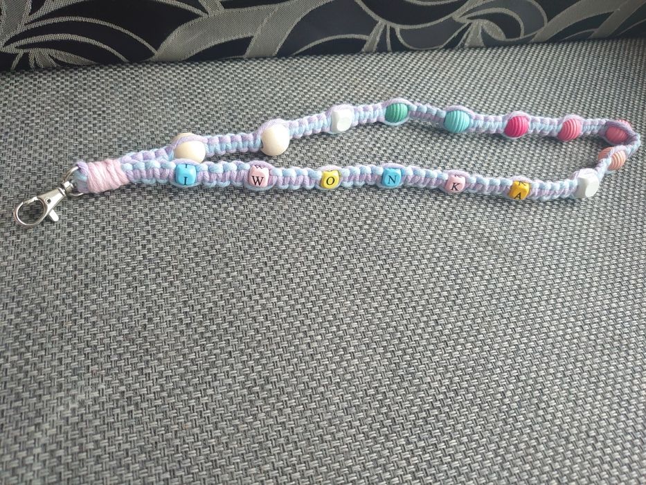 Smycz do kluczy makrama Iwonka