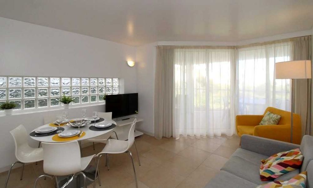 Apartamento T1+1 - até 4 PAX – Golden Club Cabanas, Algarve