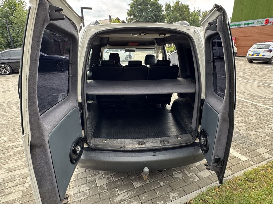 Продам Volkswagen Caddy 2011