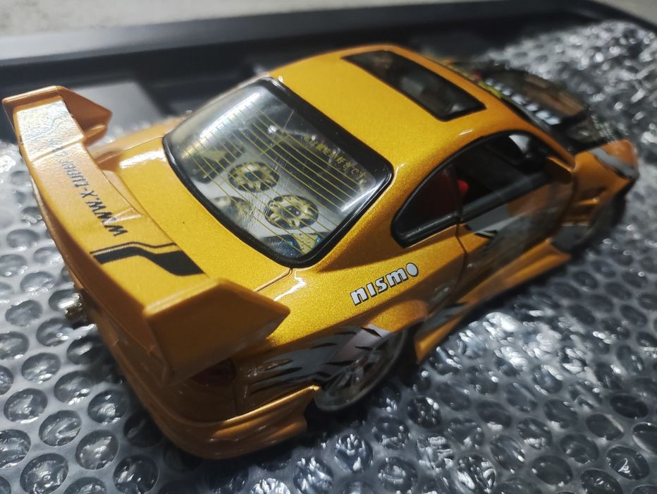 Nissan Silvia S15 1/24 kentoys c/led