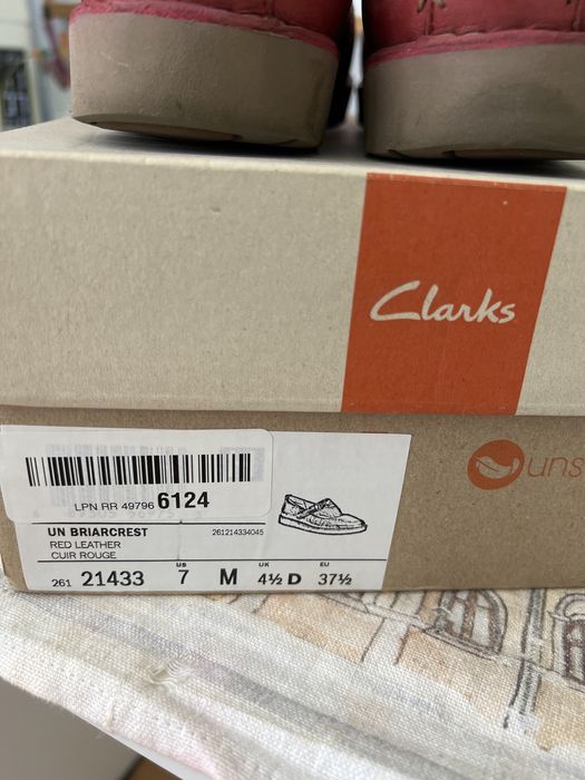 Clarks 37.
