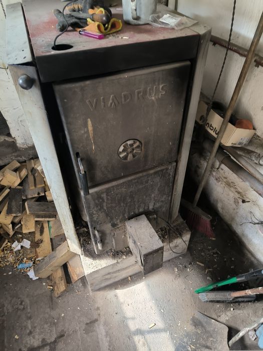 Piec żeliwny Viadrus 24 kw.