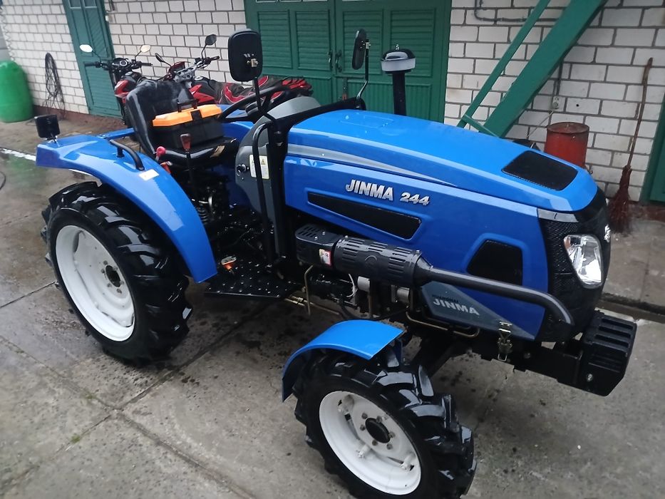 Трактор китайський Джинма 244