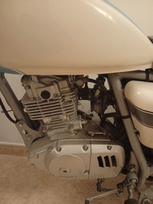 Mash Café Racer 125cc | 2015 | 7.827 km | Um único dono