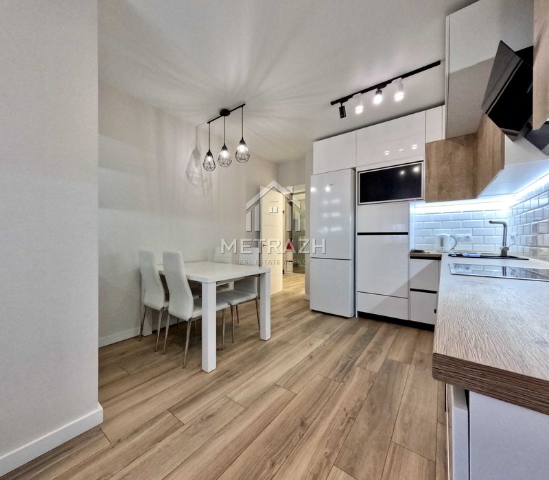 Продам 2х комнатную квартиру ЖК Пролисок(22020)