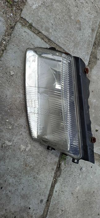 lampa lewa passat b5 przód