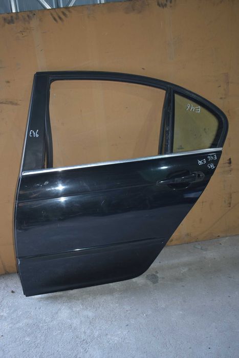 Porta traseira esquerda bmw E46