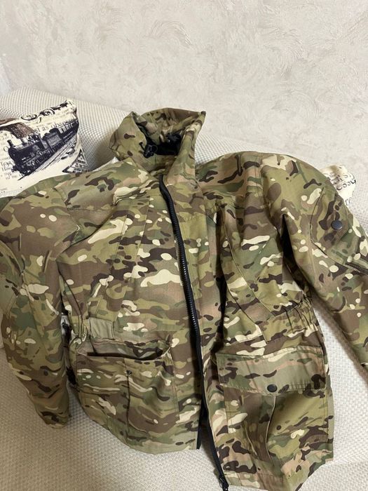 військова куртка, бронижелет, взуття, рюкзак, сумка, медичний підсумок