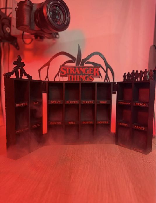 Підставка для фігурок Stranger  Things  (Дивні Дива) Kinder joy