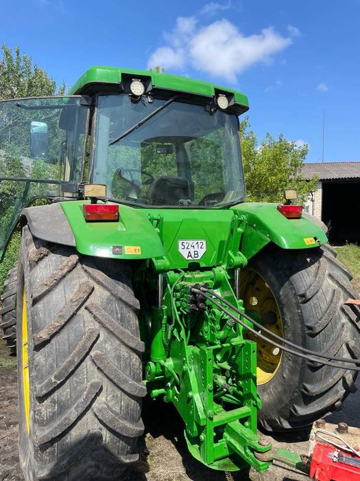 Трактор John Deere 8200 220 Кс