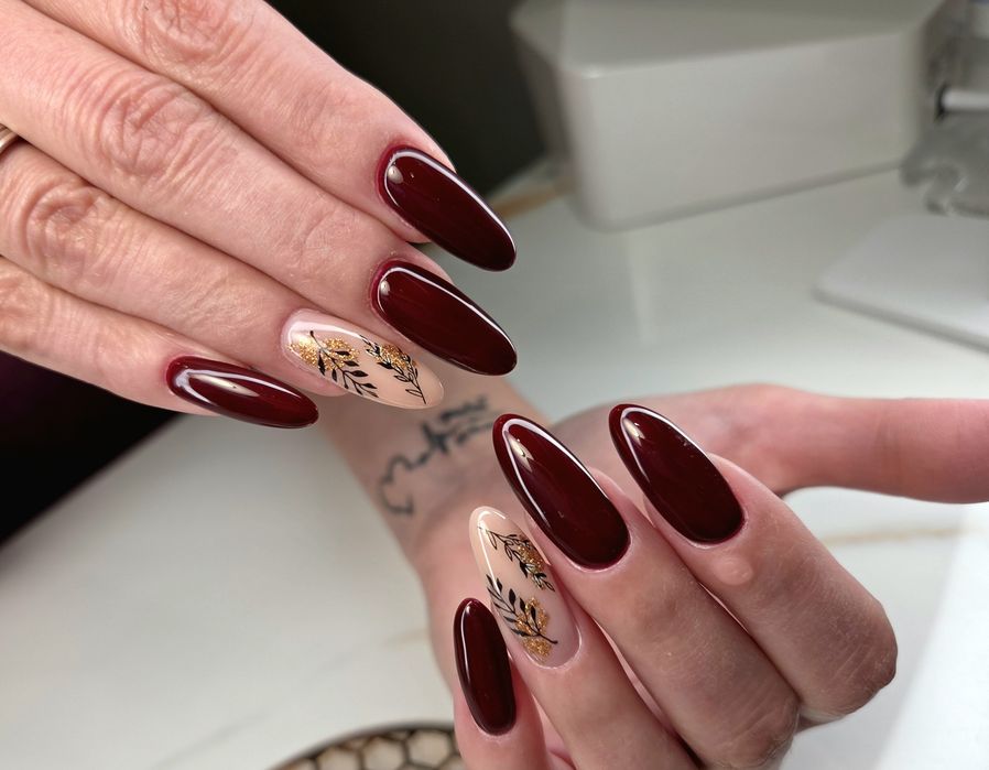 Manicure hybrydowy,  przedłużanie żelowe, stylizacja paznokci
