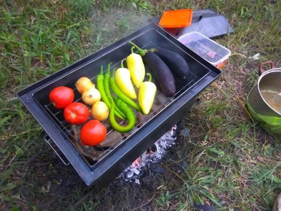 Домашняя коптильня горячего копчения Коптилка Черный метал нержавейка