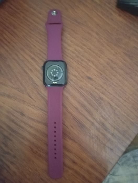 Часи Apple Watch 3 на запчасті
