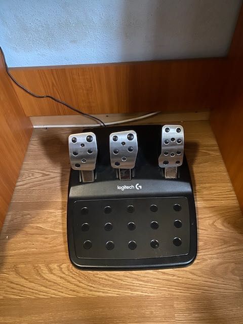 Logitech G29 + shifter