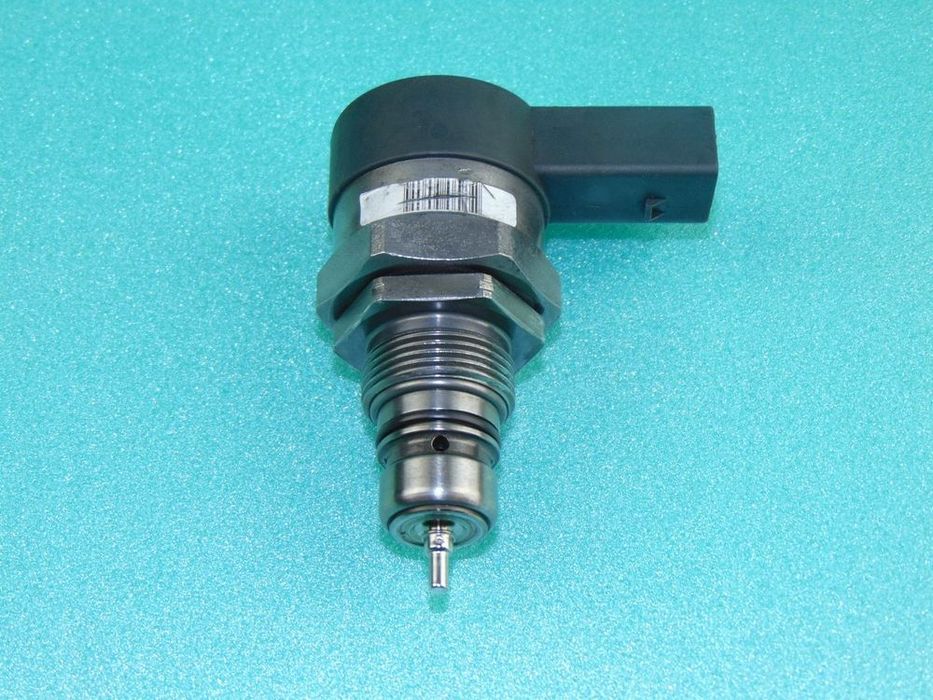 zawór czujnik ciśnienia paliwa reduktor 0281002870 bmw